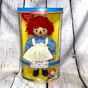 Brass Key Vintage Keepsakes Porcelain 14” Raggedy Ann Doll